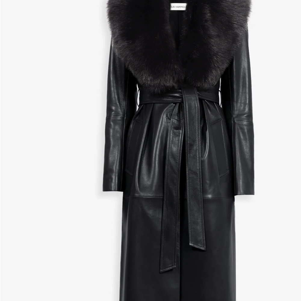 Elegant Black Leather Coat with Fur Collar brand new with tags
